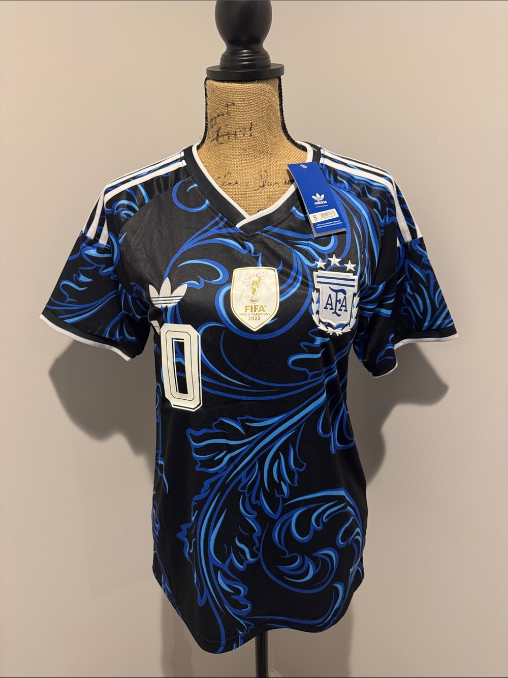 NWT Adidas Argentina AFA Black and Blue Swirl Soccer Jersey - Messi